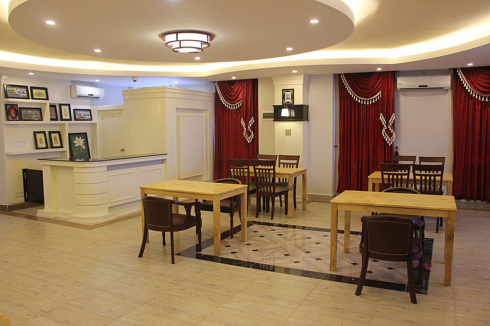 Leaph Sokhak Hotel Phnompen Kültér fotó