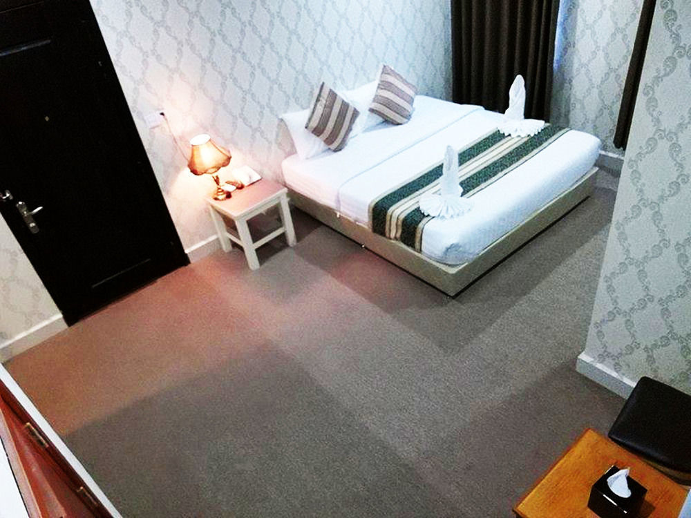Leaph Sokhak Hotel Phnompen Kültér fotó